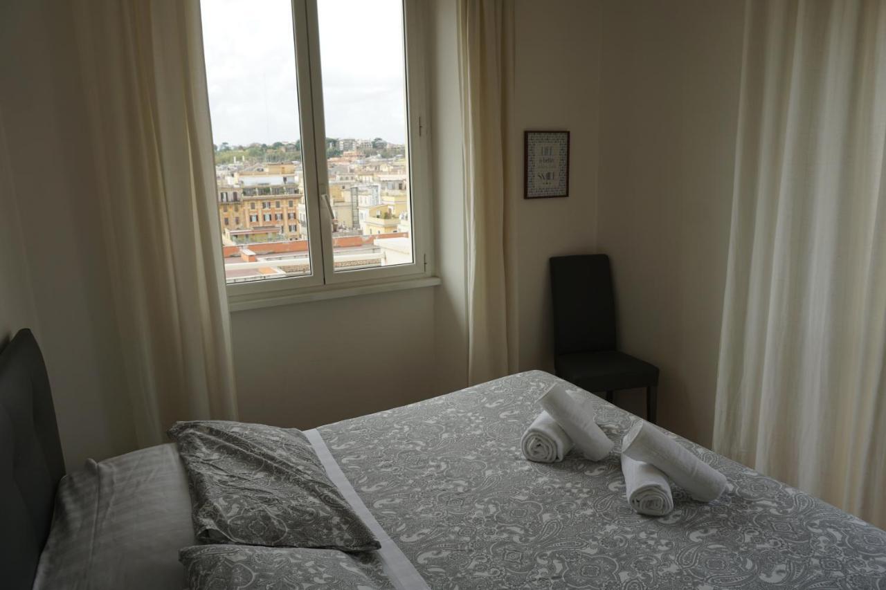 Panoramic View Of St. Peter Apartamento *