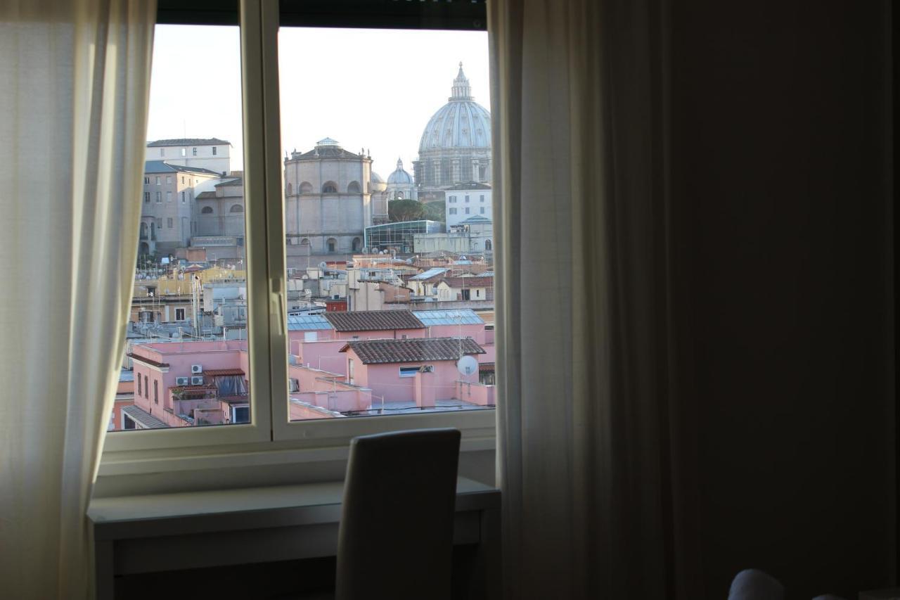 Panoramic View Of St. Peter Apartment *